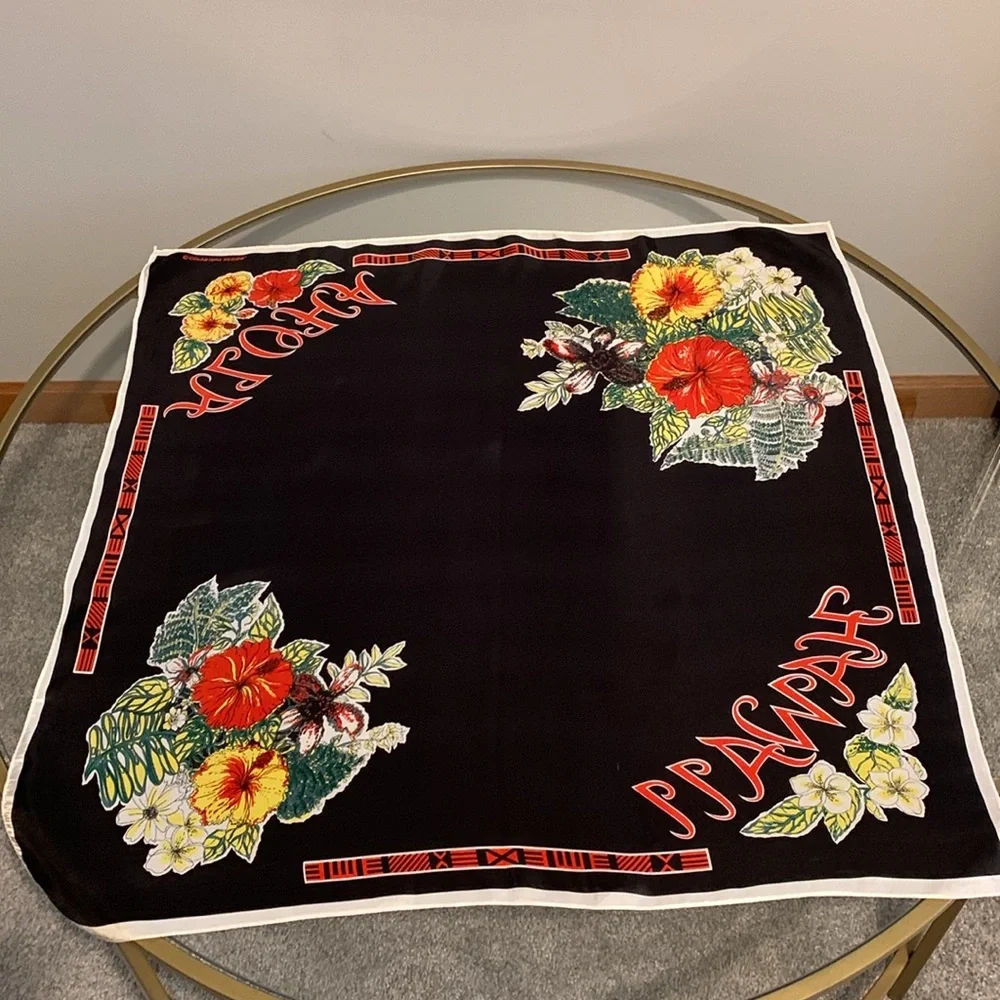 Hawaiian Scarf - Picture 12 of 16